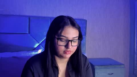 Naomy online show from 13, 3, 2026