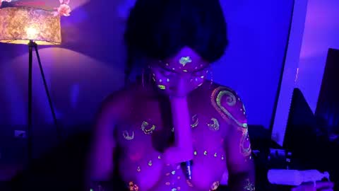 Snapshot of naomyy_cooper chatting on 14, 7, 2026 Naomy online show from 14, 7, 2026