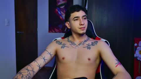 Snapshot of naranjo_seb chatting on 16, 11, 2025 sebastian online show from 16, 11, 2025