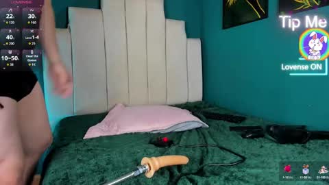 Narek online show from 10, 9, 2025