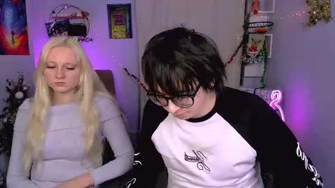 Snapshot of nari_strong chatting on 8, 1, 2026 Nary online show from 8, 1, 2026