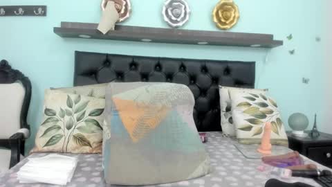 Debora online show from 5, 2, 2026