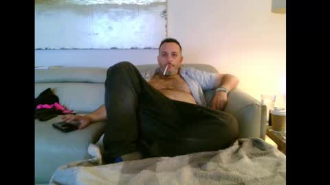 nassobout online show from 17, 9, 2025