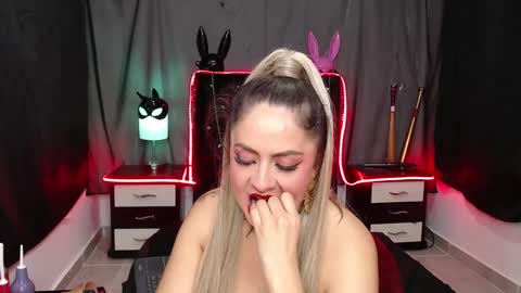 nasty latyna online show from 8, 2, 2025