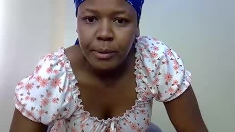 OILy Girl online show from 29, 9, 2025