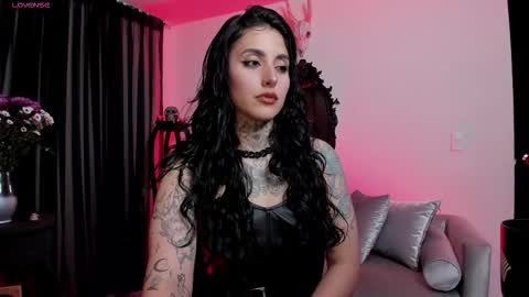 Goddess Alice online show from 21, 11, 2025