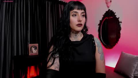 Goddess Alice online show from 19, 12, 2025