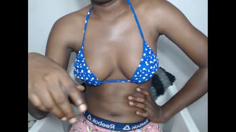 Snapshot of nasty_luna0 chatting on 12, 3, 2025 nasty_luna0 online show from 12, 3, 2025