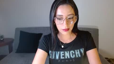 nathalia online show from 19, 1, 2025