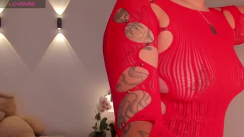 Snapshot of nataasha1 chatting on 14, 2, 2025 Natttttttttttttttt online show from 14, 2, 2025