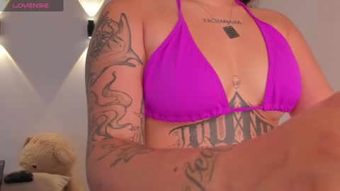 Snapshot of nataasha1 chatting on 22, 2, 2025 Natttttttttttttttt online show from 22, 2, 2025