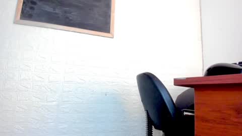 Snapshot of nataashawolf chatting on 6, 2, 2025 Miss Natasha online show from 6, 2, 2025