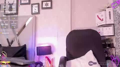 Natacha black online show from 14, 2, 2025