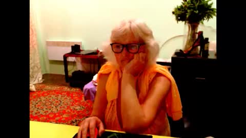 natali online show from 10, 5, 2026