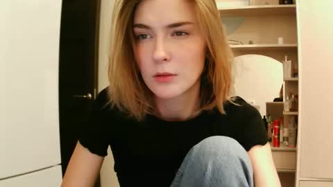 Snapshot of natali_bright chatting on 15, 3, 2026 natali bright online show from 15, 3, 2026