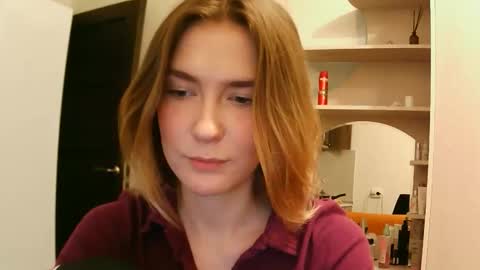 Snapshot of natali_bright chatting on 26, 3, 2026 natali bright online show from 26, 3, 2026