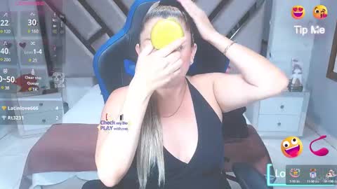 Snapshot of natalia5560 chatting on 9, 2, 2025 natalia5560 online show from 9, 2, 2025