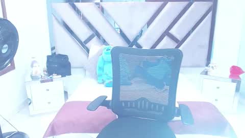 Snapshot of natalia5560 chatting on 10, 3, 2025 natalia5560 online show from 10, 3, 2025