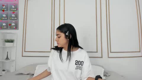 Naty  online show from 10, 2, 2025