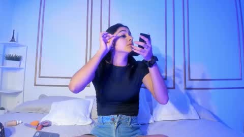 Naty  online show from 15, 2, 2025