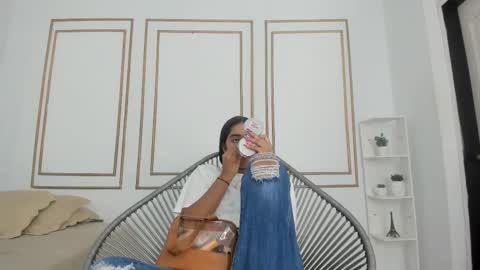 Naty  online show from 27, 9, 2025