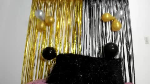 Natalia Walker online show from 6, 1, 2026