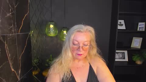 Snapshot of natalicloud chatting on 20, 10, 2025 NataliCloud online show from 20, 10, 2025
