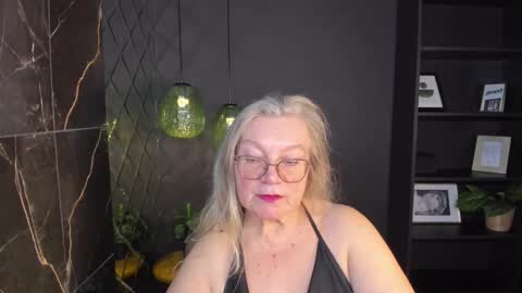 Snapshot of natalicloud chatting on 17, 11, 2025 NataliCloud online show from 17, 11, 2025