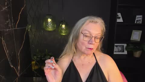 Snapshot of natalicloud chatting on 1, 12, 2025 NataliCloud online show from 1, 12, 2025