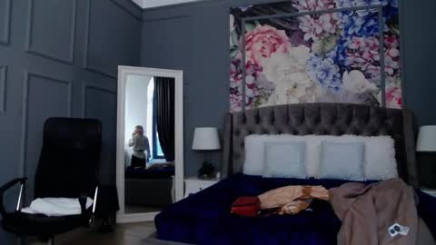 Natalie online show from 25, 1, 2025