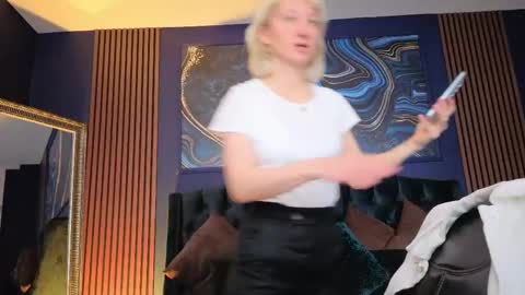 Natalie online show from 8, 5, 2026