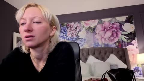Natalie online show from 10, 5, 2026