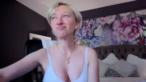Natalie online show from 16, 5, 2026