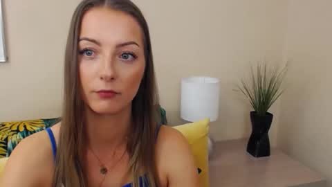 Snapshot of natalie_live chatting on 14, 5, 2026 NatalieSexy online show from 14, 5, 2026