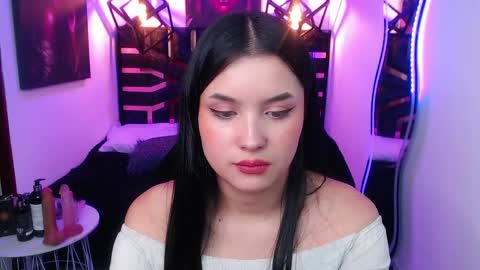 natalie  online show from 16, 5, 2026