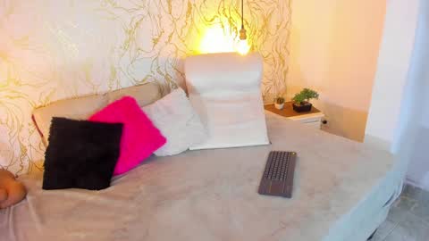 Snapshot of natalieparkerr chatting on 20, 1, 2025 NATALIE online show from 20, 1, 2025