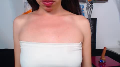 Natalia  online show from 11, 10, 2025