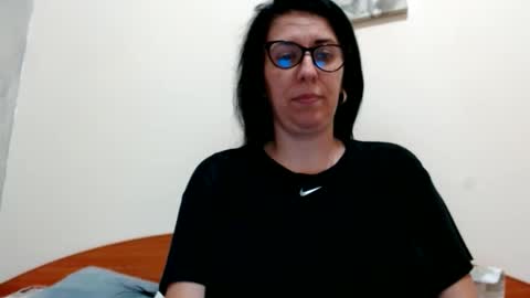 Snapshot of natally565656 chatting on 4, 6, 2026 natally online show from 4, 6, 2026