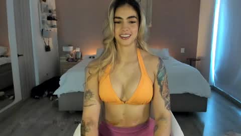 Snapshot of nataly_05 chatting on 4, 5, 2026 anatalybee online show from 4, 5, 2026