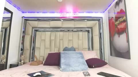 Nataly Kydman online show from 1, 2, 2026