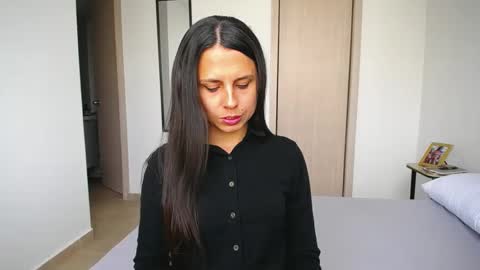 Snapshot of natalyfit_ chatting on 15, 12, 2024 NatalyFit online show from 15, 12, 2024