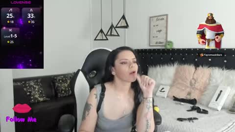 Snapshot of natasha__logan chatting on 9, 3, 2025 Natasha online show from 9, 3, 2025