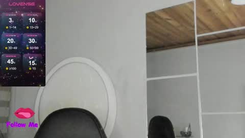 Snapshot of natasha__logan chatting on 12, 10, 2025 Natasha online show from 12, 10, 2025