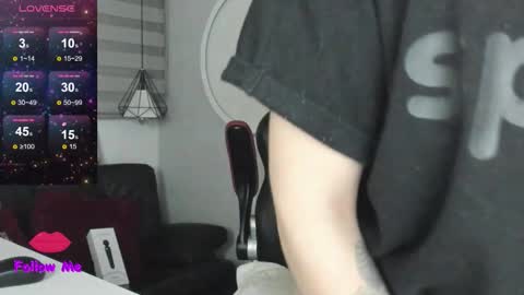 Snapshot of natasha__logan chatting on 13, 10, 2025 Natasha online show from 13, 10, 2025