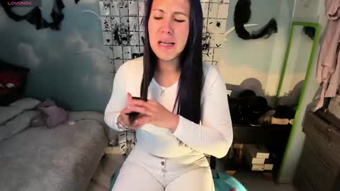 Snapshot of natasha_bernett chatting on 16, 10, 2025 Natasha Bernett online show from 16, 10, 2025