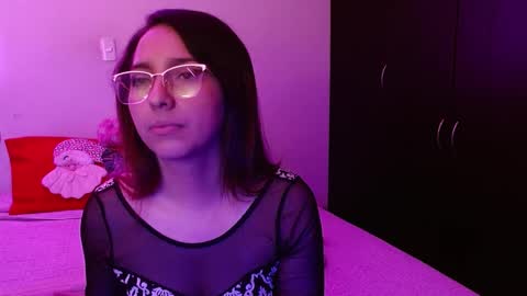 Naty Jg online show from 5, 12, 2024