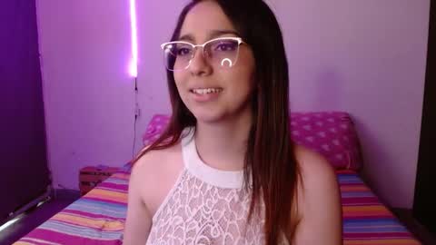 Naty Jg online show from 22, 1, 2025