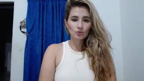 Natasha online show from 3, 3, 2025