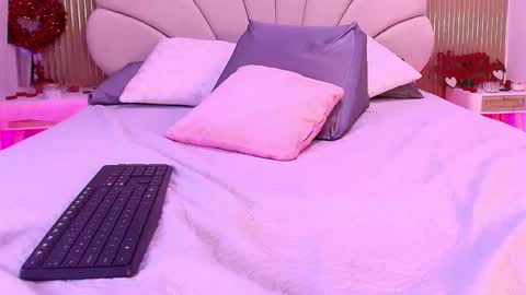 Natasha online show from 4, 2, 2026