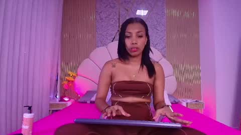 Snapshot of natasha_luna_ chatting on 13, 5, 2026 Natasha online show from 13, 5, 2026